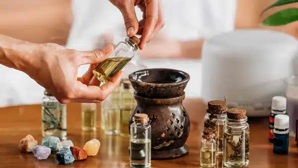 Tea tree oil uses guide by kaizen health group