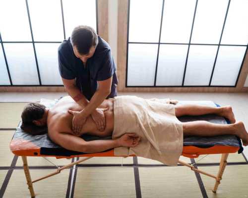 Massage-for-Shoulder-Pain-management by mississauga best massage therapist