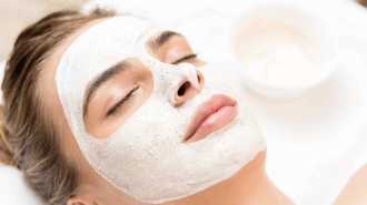 spa-therapy-for-woman-with-closed-eyes-receiving-f-2023-11-27-04-58-53-utc-min